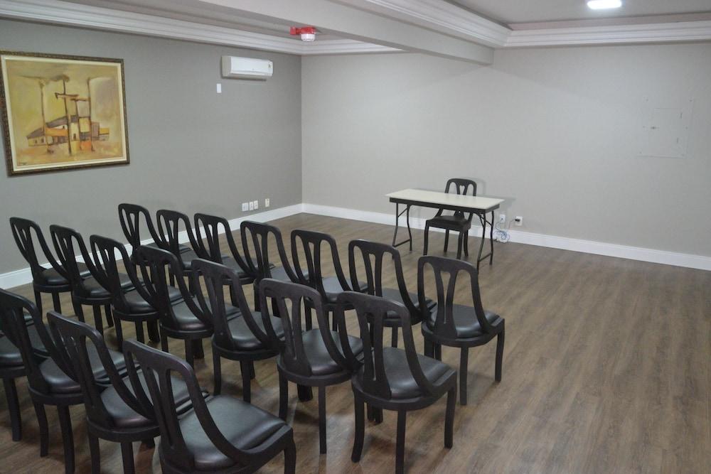 Premium Velha Hotel Ponta Grossa (Parana)