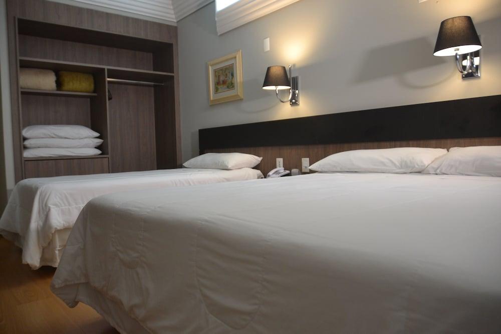 Premium Velha Hotel 4*