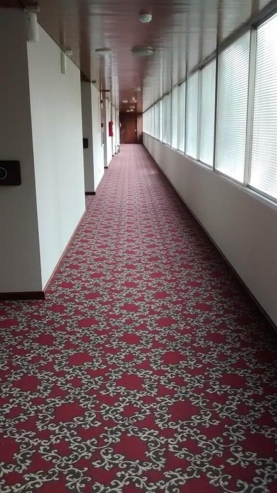 Hotel Premium Velha 4*