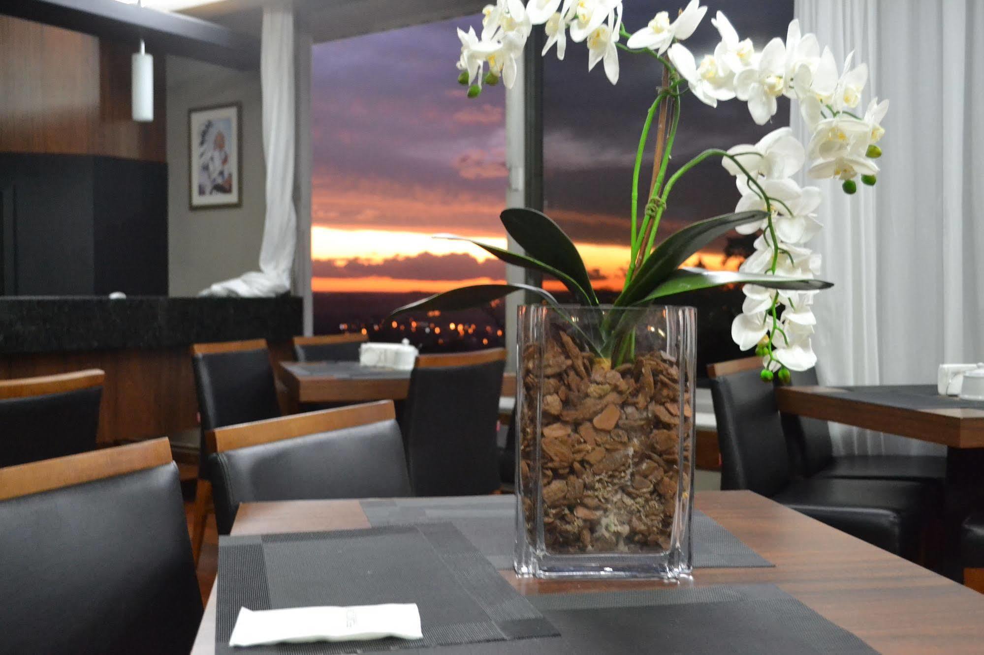 Hotel Premium Velha Ponta Grossa (Parana)